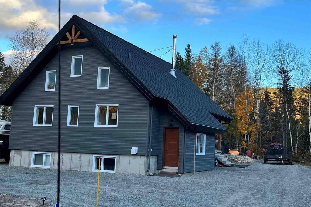 Appartement Mont Edouard, Hebergement Paisible A La Montagne L'Anse-Saint-Jean Exterior photo